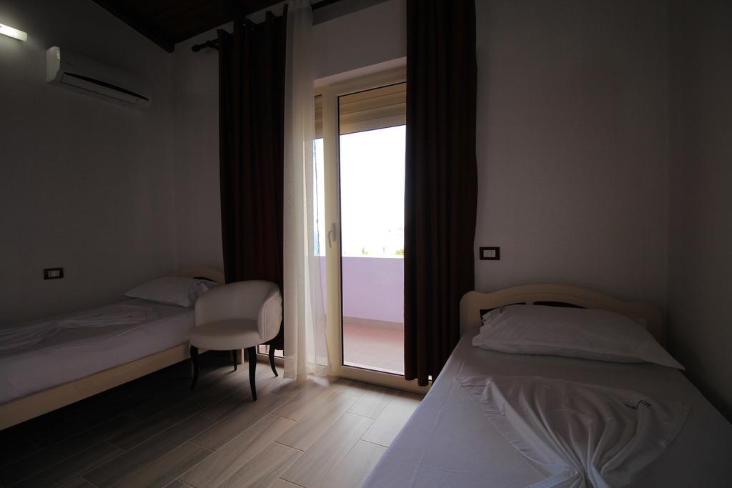 Hotel Keisa Dhërmi Kültér fotó