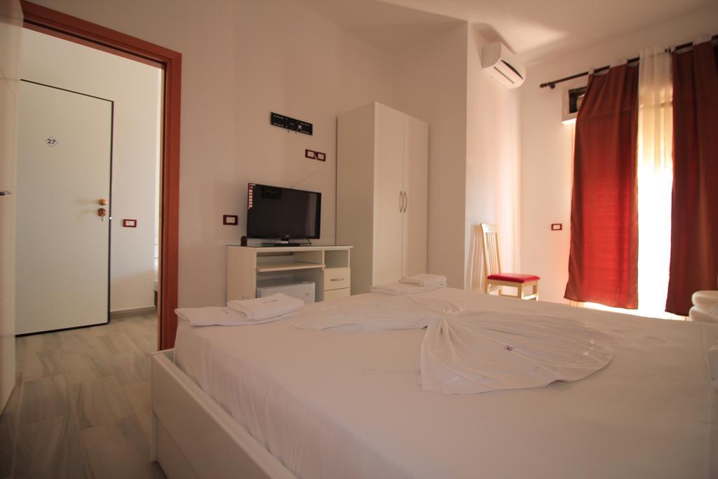 Hotel Keisa Dhërmi Kültér fotó